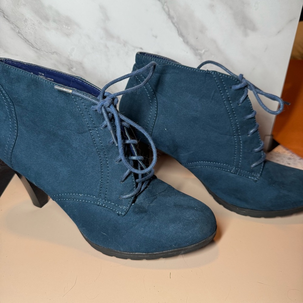 Rialto Teal Lace-Up Heeled Boots - Picture 1 of 7